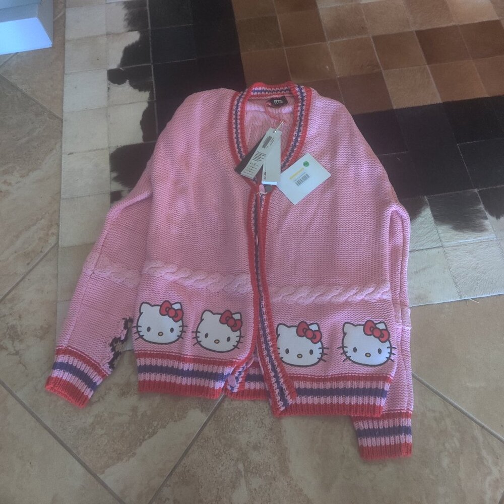 GCDS   Hello Kitty sweater size L New OVERSIZED $1075.00